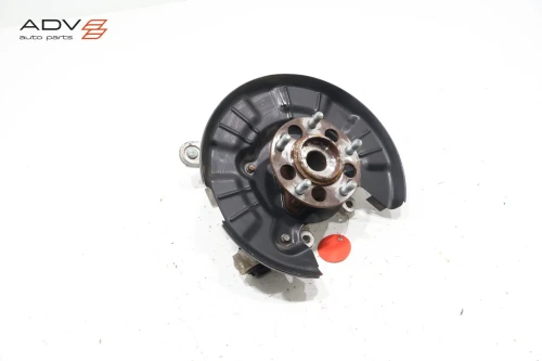 2019-2023 Hyundai Kona Rear Left/Driver FWD With Hub Used OEM Steering Knuckle Spindle