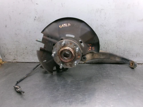 2008-2011 Hyundai Azera Front Left/Driver Used OEM Steering Knuckle Spindle