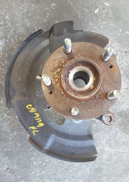 2013-2018 Hyundai Veloster Front Left/Driver Used OEM Steering Knuckle Spindle