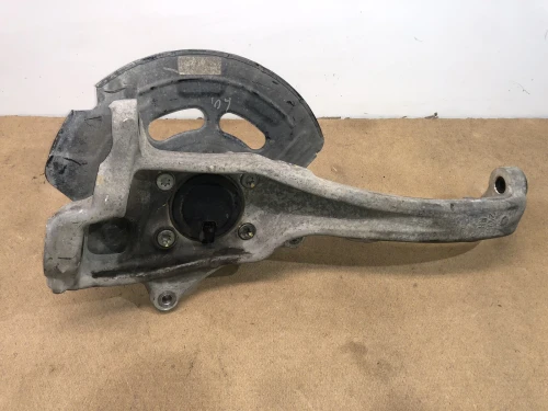 2020 Hyundai Genesis Front Right/Passenger RWD Used OEM Steering Knuckle Spindle