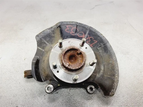 2009-2016 Hyundai Genesis 517162M100 Front Right/Passenger Used OEM Steering Knuckle Spindle