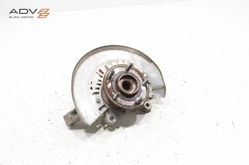 2020-2023 Chrysler Pacifica Front Left/Driver FWD With Hub Used OEM Steering Knuckle Spindle