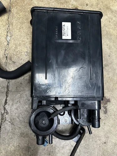 00-05 LEXUS GS300 EMISSION FUEL VAPOR CHARCOAL CANISTER FILTER 77704-53011 OEM