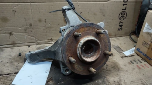 2004-2008 Chrysler Pacifica 2587429 Front Left/Driver Used OEM Steering Knuckle Spindle