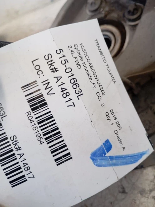 2015-2017 Chrysler 200 4151954 Front Left/Driver Used OEM Steering Knuckle Spindle