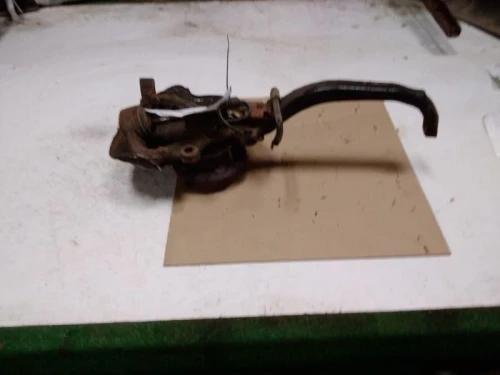2005-2011 Chrysler 300 1337432 Front Right/Passenger RWD Used OEM Steering Knuckle Spindle