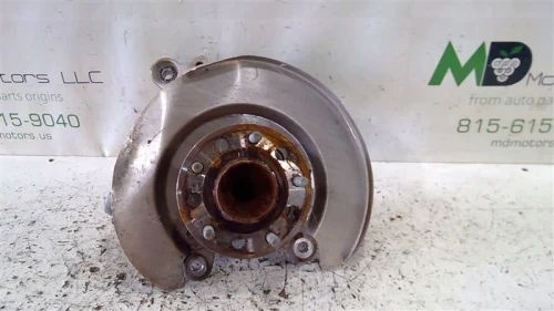 2017-2019 Chrysler Pacifica 68218017AC Rear Left/Driver Used OEM Steering Knuckle Spindle