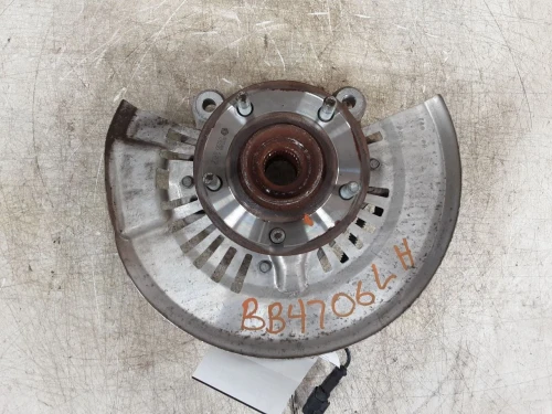 2017-2025 Chrysler Pacifica 2092042 Front Left/Driver FWD Used OEM Steering Knuckle Spindle