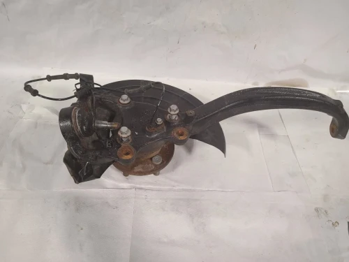2012-2023 Chrysler 300 2257898 Front Right/Passenger RWD Used OEM Steering Knuckle Spindle