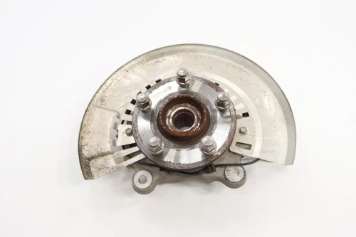 2020-2025 Chrysler Voyager Front Right/Passenger With Hub Used OEM Steering Knuckle Spindle