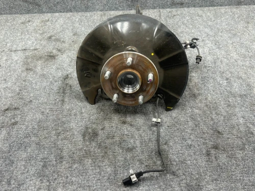 2023-2026 Honda HR-V Front Right/Passenger AWD With Hub Used OEM Steering Knuckle Spindle