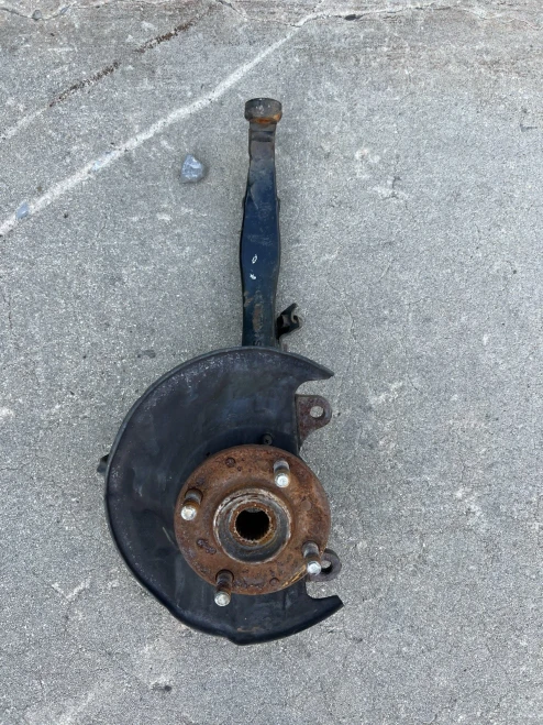 1996-2000 Honda Civic Front Right/Passenger Used OEM Steering Knuckle Spindle