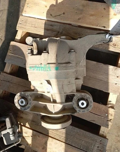 2015-2023 Dodge Charger RWD Rear Axle 2.62 Ratio Used OEM Rear Differential Carriers used OEM rear differential carrier