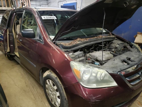 2005-2010 Honda Odyssey 1163831 Front Left/Driver Used OEM Steering Knuckle Spindle