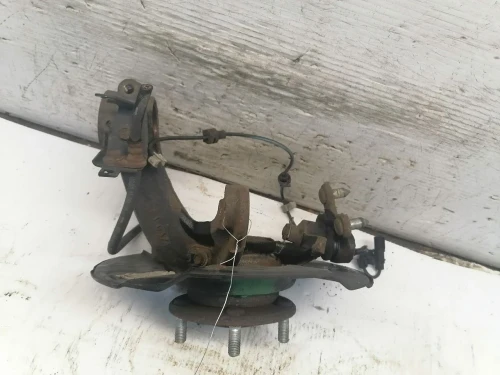 2017-2021 Honda Civic 1780974 Front Left/Driver Used OEM Steering Knuckle Spindle
