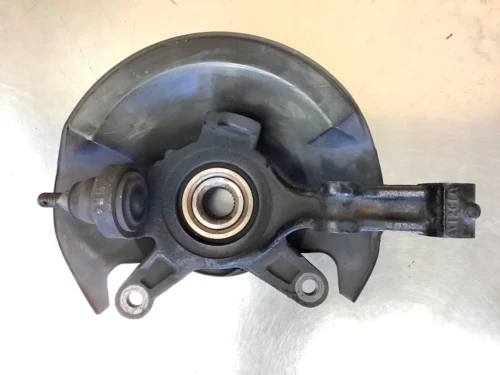 2001-2002 Honda Civic Front Right/Passenger With Hub Used OEM Steering Knuckle Spindle