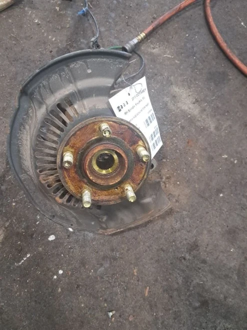 2019 Honda Odyssey 4475764 Front Right/Passenger Used OEM Steering Knuckle Spindle