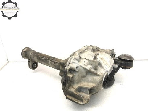 2013-2020 RANGE ROVER L405 5.0L FRONT DIFFERENTIAL AXLE CARRIER 3.31 OEM 160K used OEM front differential carrier assembly