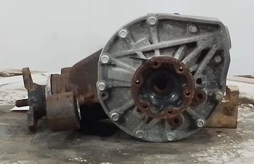 2016-2023 Chevrolet Camaro 3.6L AT Rear Used OEM Rear Differential Carriers used OEM rear differential carrier assembly