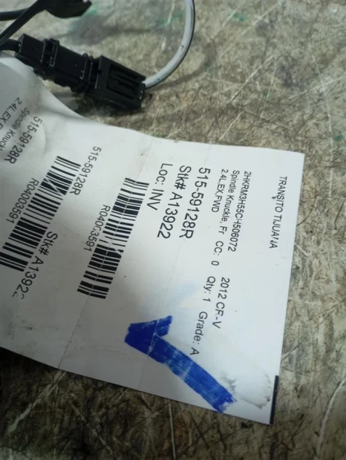 Honda CR-V 4003591 Front Right/Passenger Used OEM Steering Knuckle Spindle