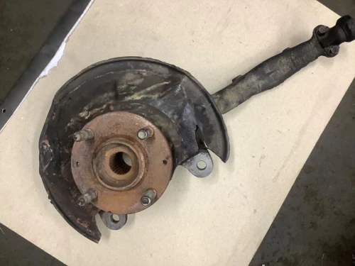 1988-1989 Honda Prelude Front Right/Passenger With Hub With Bearing Used OEM Steering Knuckle Spindle