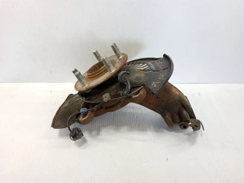 2018-2025 Honda Odyssey 2779193 Front Right/Passenger Used OEM Steering Knuckle Spindle
