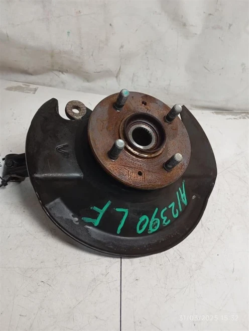 2003-2005 Honda Civic 3813869 Front Left/Driver ABS Used OEM Steering Knuckle Spindle