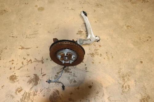 2013-2017 Honda Odyssey Front Left/Driver FWD With Hub Used OEM Steering Knuckle Spindle