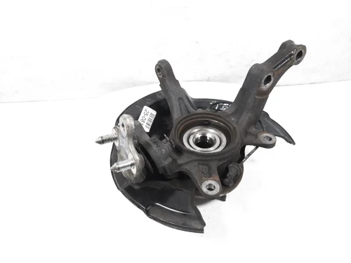 2019-2020 Honda HR-V Front Left/Driver With Hub With Bearing Used OEM Steering Knuckle Spindle