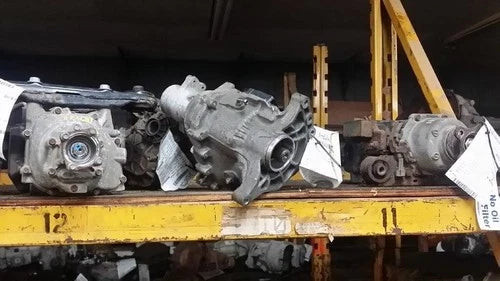 2012-2016 12 13 14 15 16 17 Nissan Juke Rear Carrier Used OEM Rear Differential Carriers used OEM rear differential carrier