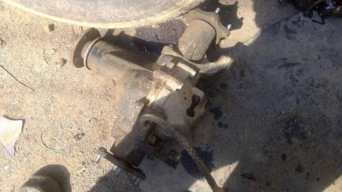 2006-2008 Suzuki Grand Vitara Rear Axle 4X2 AT Used OEM Rear Differential Carriers used OEM rear differential carrier