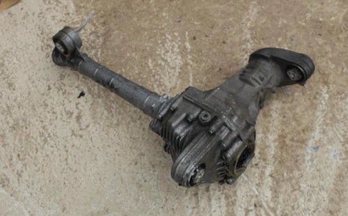 2007-2012 Volkswagen Touareg Front 8 Cylinder Used OEM Front Differential Carriers used OEM front differential carrier