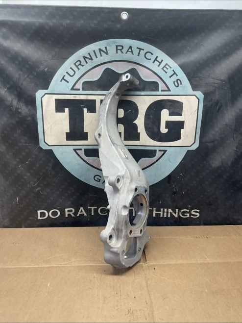 2006-2013 Infiniti M35 40015EG000 Front Left/Driver Used OEM Steering Knuckle Spindle