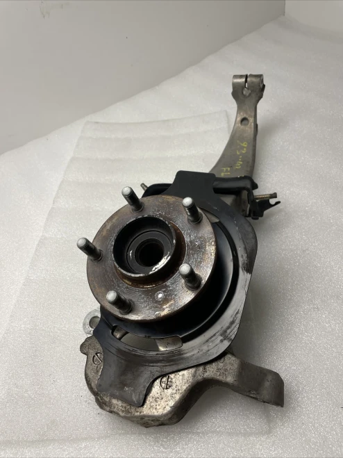 2007 Infiniti G35 Front Left/Driver RWD Used OEM Steering Knuckle Spindle