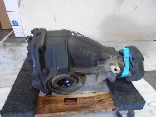 2001-2005 Mercedes C320 W203 Rear VP802106 Used OEM Rear Differential Carriers used OEM rear differential carrier assembly