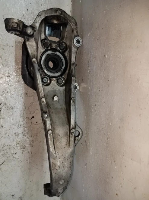 2008-2012 Infiniti EX35 Front Right/Passenger 2WD With Hub Used OEM Steering Knuckle Spindle