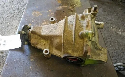 2004-2006 Lexus RX330 Rear Axle AWD Used OEM Rear Differential Carriers used OEM rear differential carrier assembly