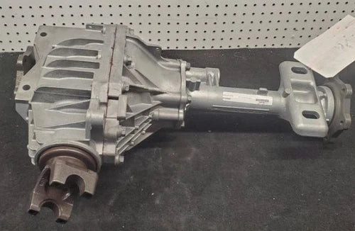 2007-2013 Cadillac Escalade Front Axle 3.42 Ratio Used OEM Front Differential Carriers used OEM front differential carrier