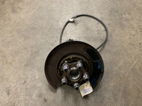 2014-2017 Infiniti QX50 Rear Right/Passenger RWD With Hub Used OEM Steering Knuckle Spindle