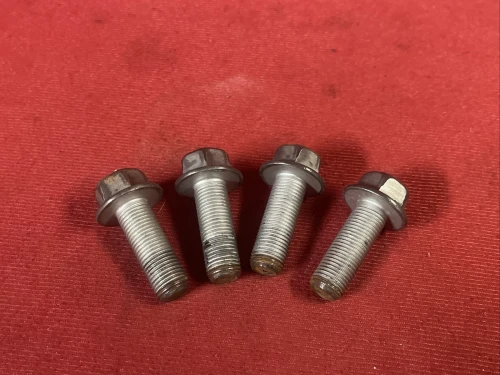 Infiniti M45 Rear With Bearing Used OEM Steering Knuckle Spindle