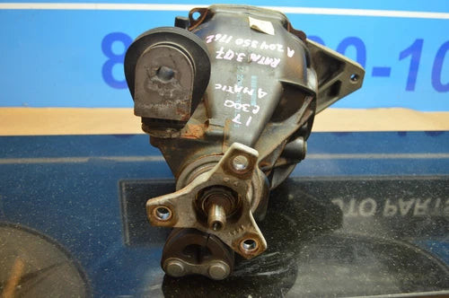 15-17 W205 MERCEDES C300 4MATIC REAR DIFFERENTIAL DIFF AXLE CARRIER 2043501762 used OEM rear differential carrier assembly