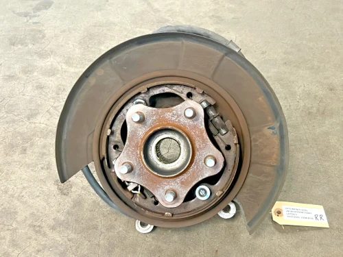 2011-2019 Infiniti Rear Right/Passenger RWD With Hub Used OEM Steering Knuckle Spindle