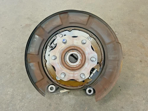2011-2024 Infiniti QX80 Rear Left/Driver AWD With Hub Used OEM Steering Knuckle Spindle
