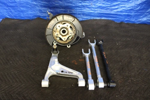 2018 Infiniti Q60 Rear Left/Driver Used OEM Steering Knuckle Spindle