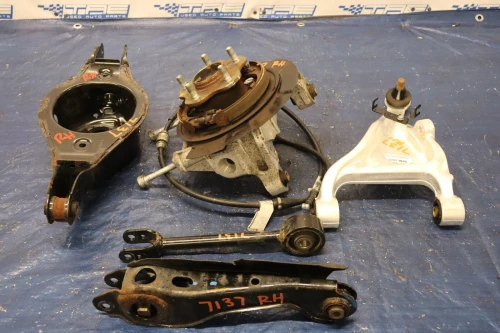 2017 Infiniti QX60 Rear Right/Passenger AWD With Hub Used OEM Steering Knuckle Spindle