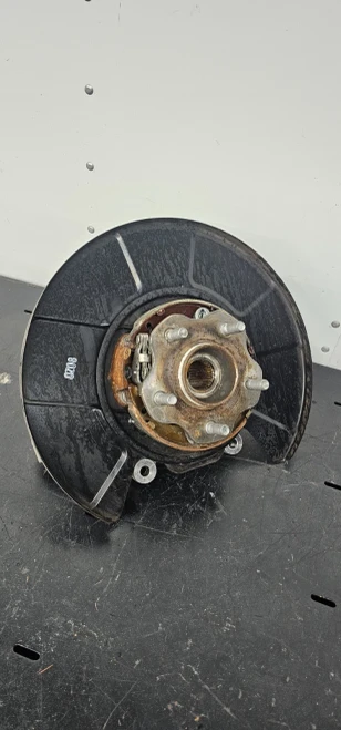 2009-2013 Infiniti G37 Rear Right/Passenger RWD With Hub Used OEM Steering Knuckle Spindle