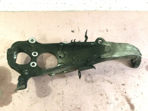 2013 Infiniti M37 Front Right/Passenger RWD With Hub Used OEM Steering Knuckle Spindle