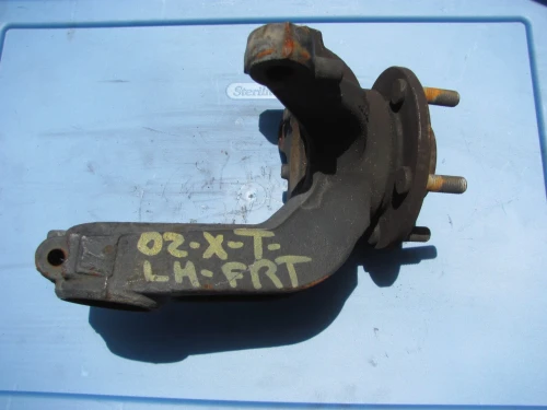 2001-2008 Jaguar X-Type Front Left/Driver With Hub With Bearing Used OEM Steering Knuckle Spindle