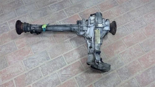 2013-2015 Audi Q7 3.0L Front Axle Gas Used OEM Front Differential Carriers used OEM front differential carrier assembly