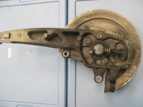 2006-2008 Jaguar S-Type Front Left/Driver With Hub Used OEM Steering Knuckle Spindle
